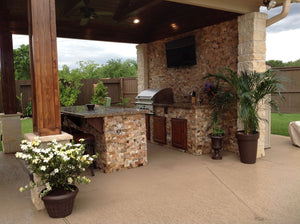 Outdoor Kitchens