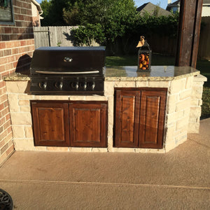 Outdoor Kitchens