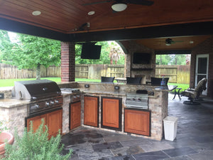 Outdoor Kitchens