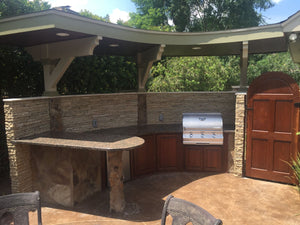 Outdoor Kitchens